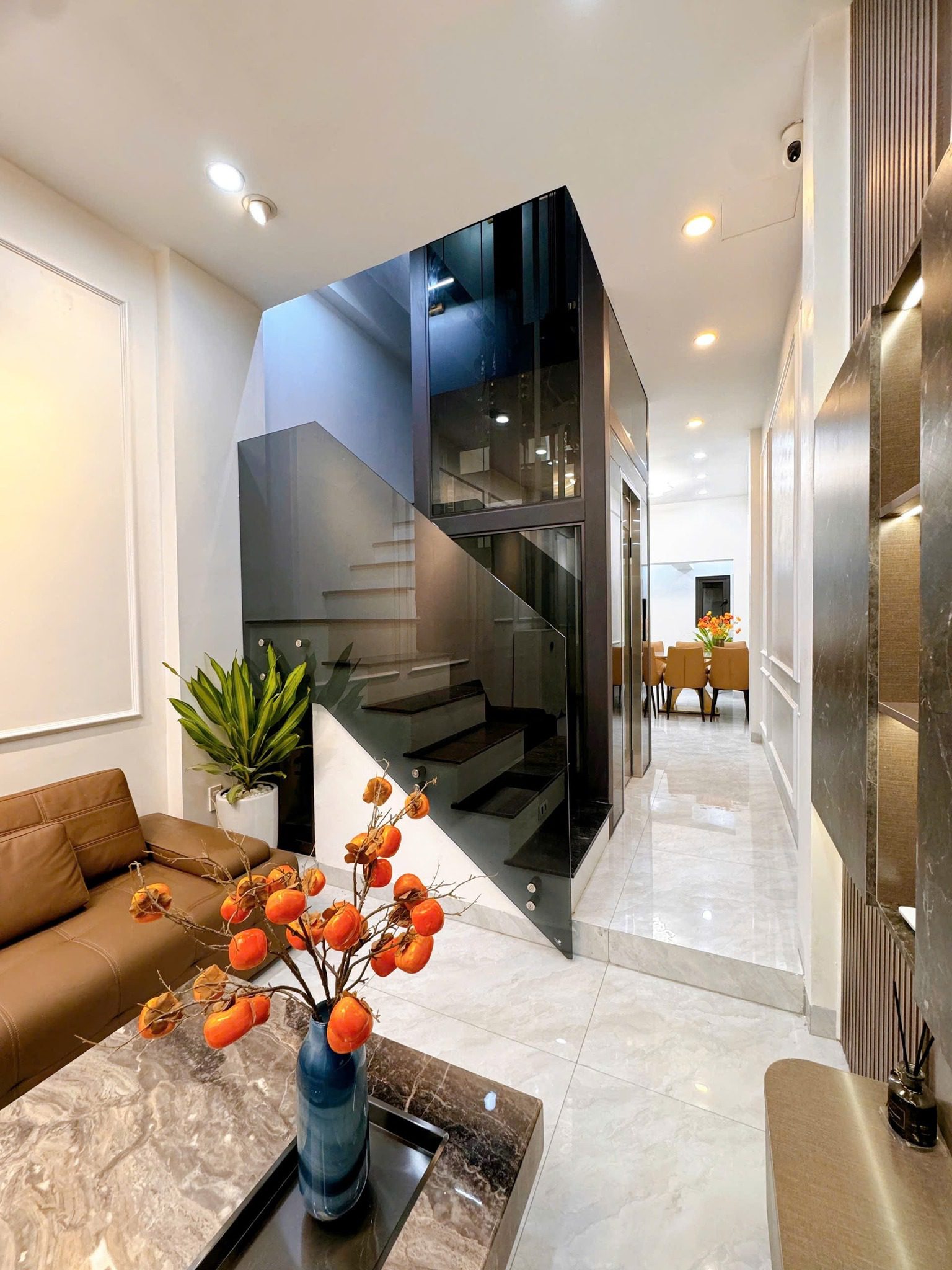 bán nhà vạn phúc, gara, thang máy, đủ nội thất, ở ngay 3