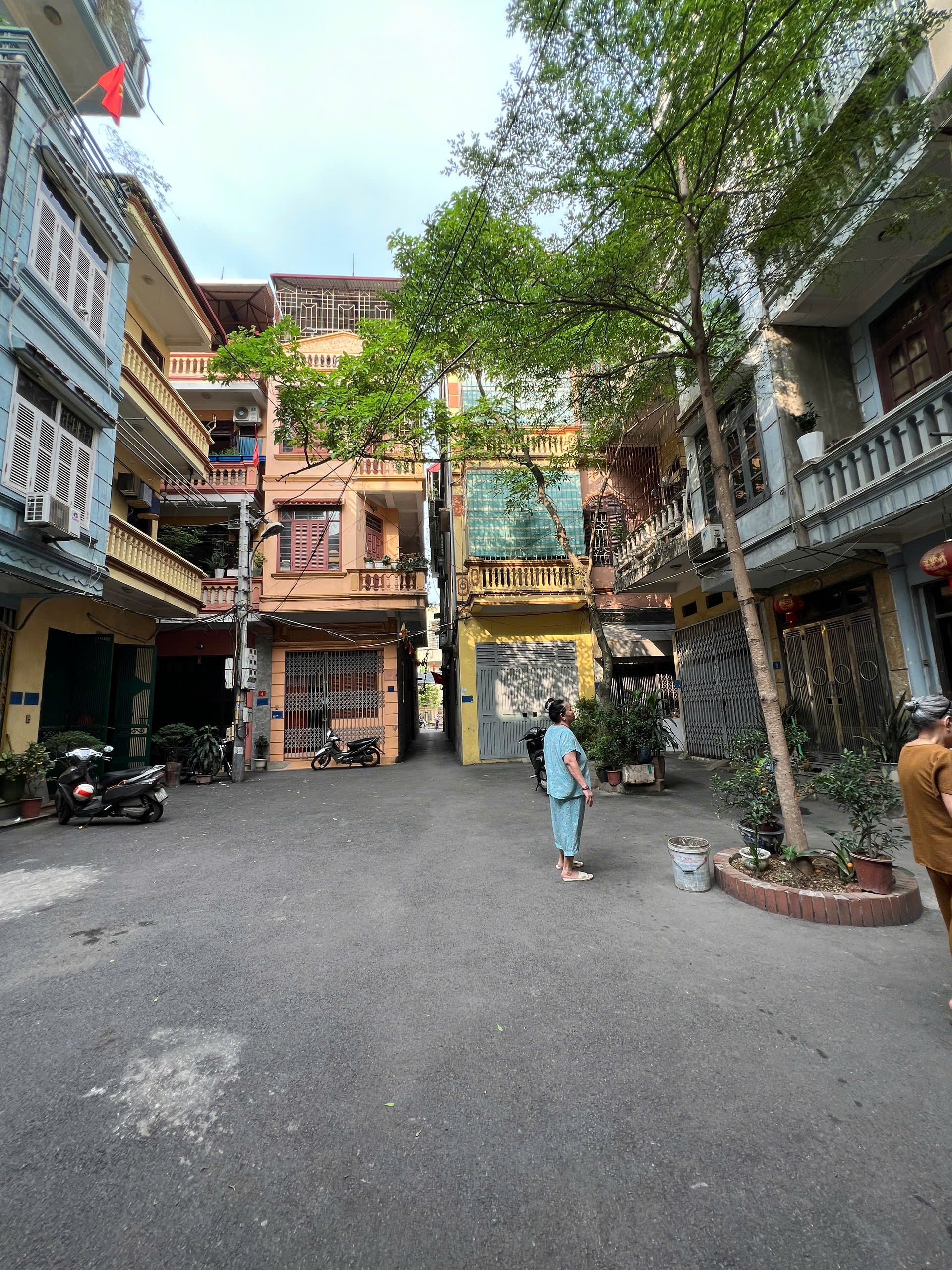 BÁN NHÀ NGUYỄN TRÃI HÀ ĐÔNG 3 MẶT NGÕ