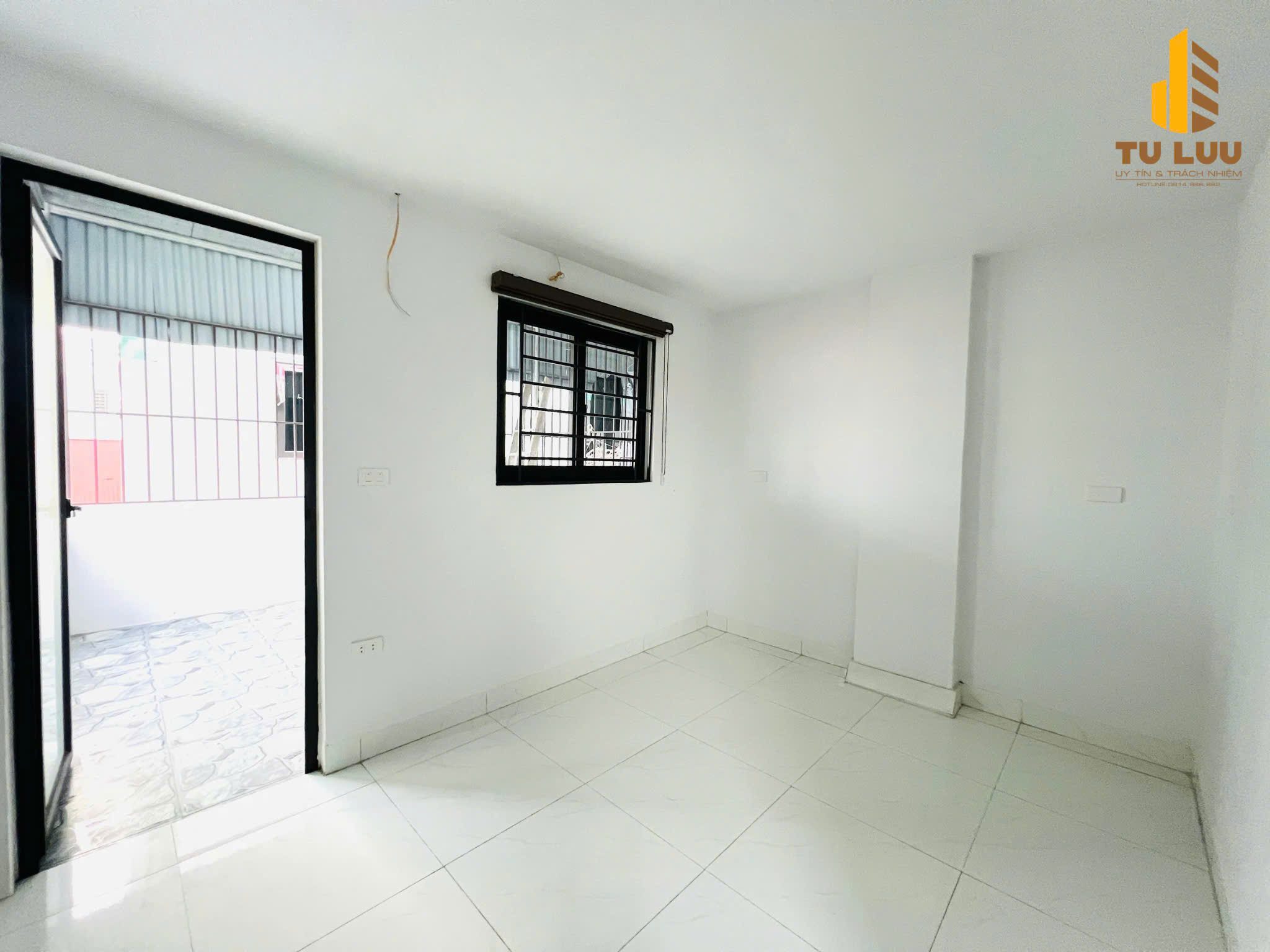 PHỐ LỤA VẠN PHÚC, LÔ GÓC, FULL NỘI THẤT