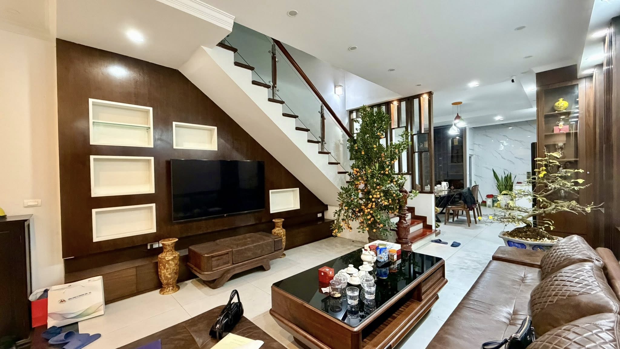 ban-lien-ke-lang-viet-kieu-chau-au-77m2-full-noi-that-28-ty5